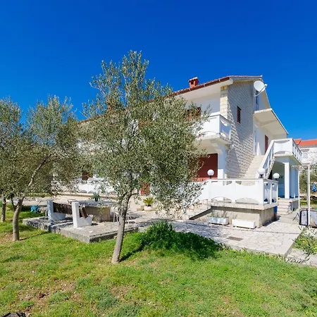 Apartman Vesna *