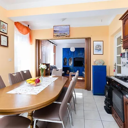 Vesna Apartment