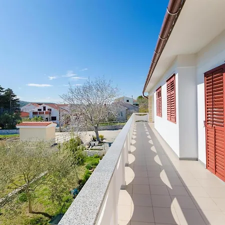 Apartment Vesna *