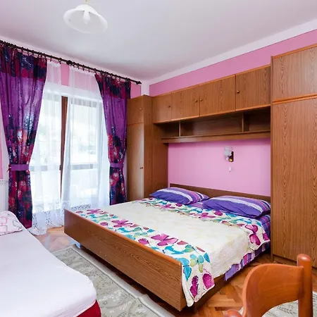 Vesna Apartment *